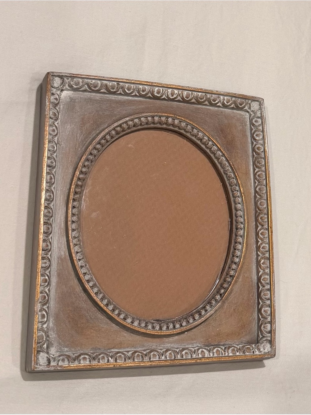 Vintage Ornate Oval Picture Frame in Distressed Whitewashed Brown and Gold